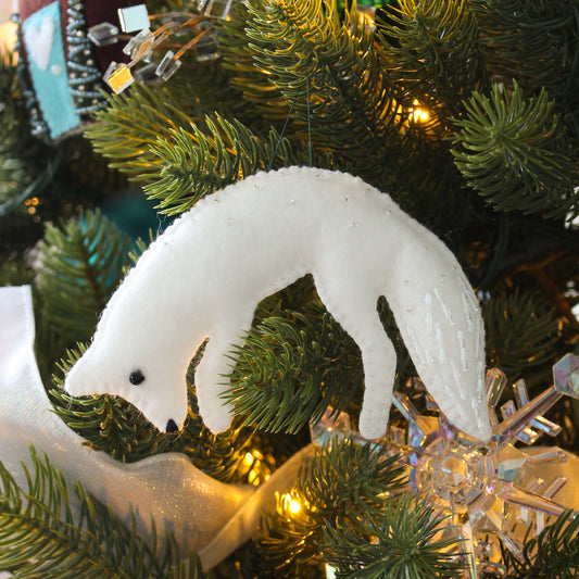 *Digital* Leaping Fox Felt Ornament Pattern